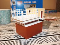 Peco LK-83 signal box